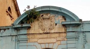 ORAN - LA MARINE PORTE DE LA MANUTENTION MILITAIRE